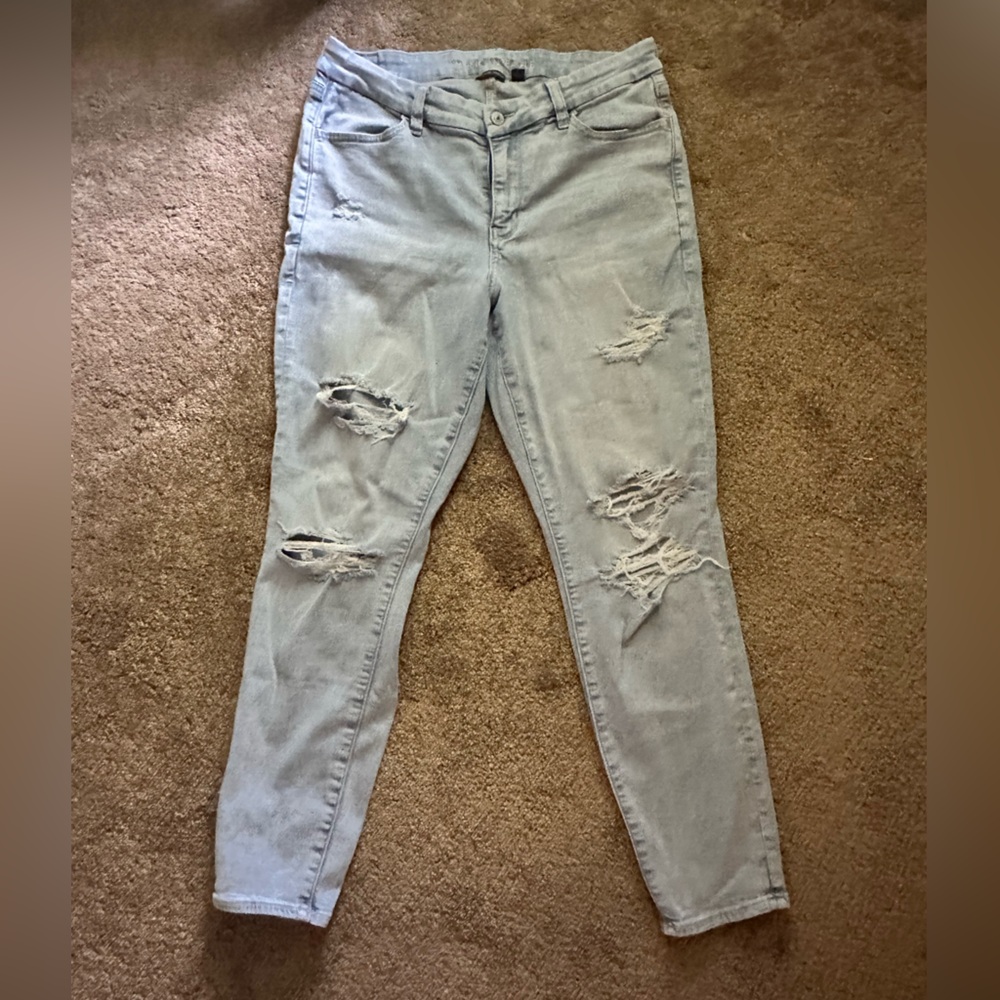 AE Next Level High-Rise Ripped Skinny Jegging – Light/Destroyed Wash